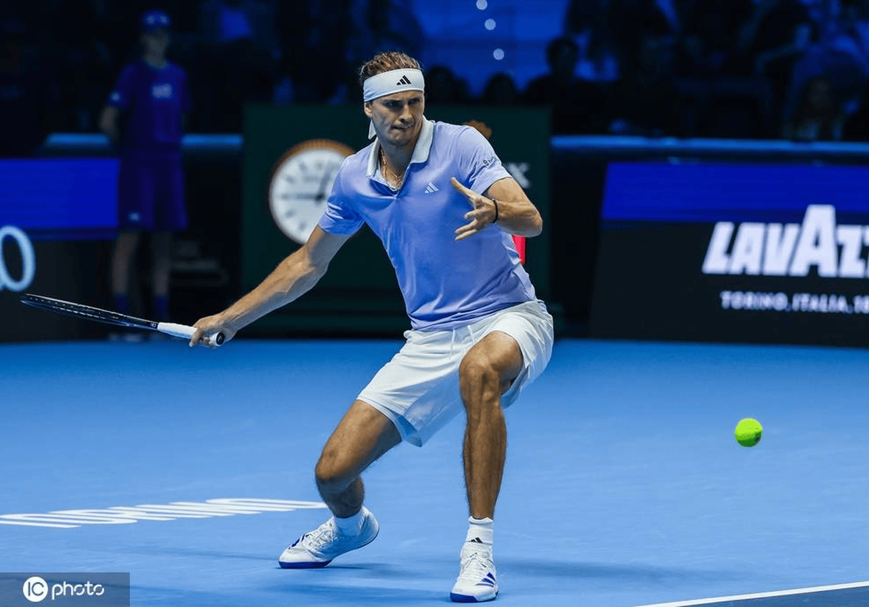 ATP总决赛完胜美网，兹维列夫统治全场