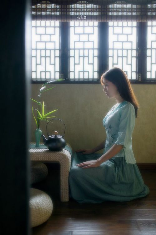 开云体育中国-金靴追赶铁闸，当金玟哉爆发遇上喀麦隆的稳稳胜利