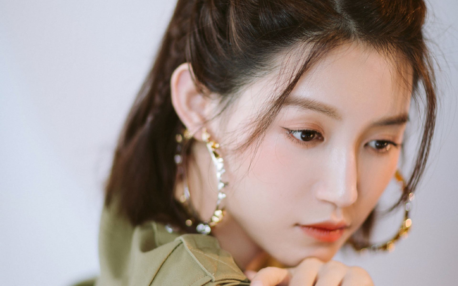 开云体育登录-两场铁血风暴，一个夜晚，两个赛场的命运齿轮转动