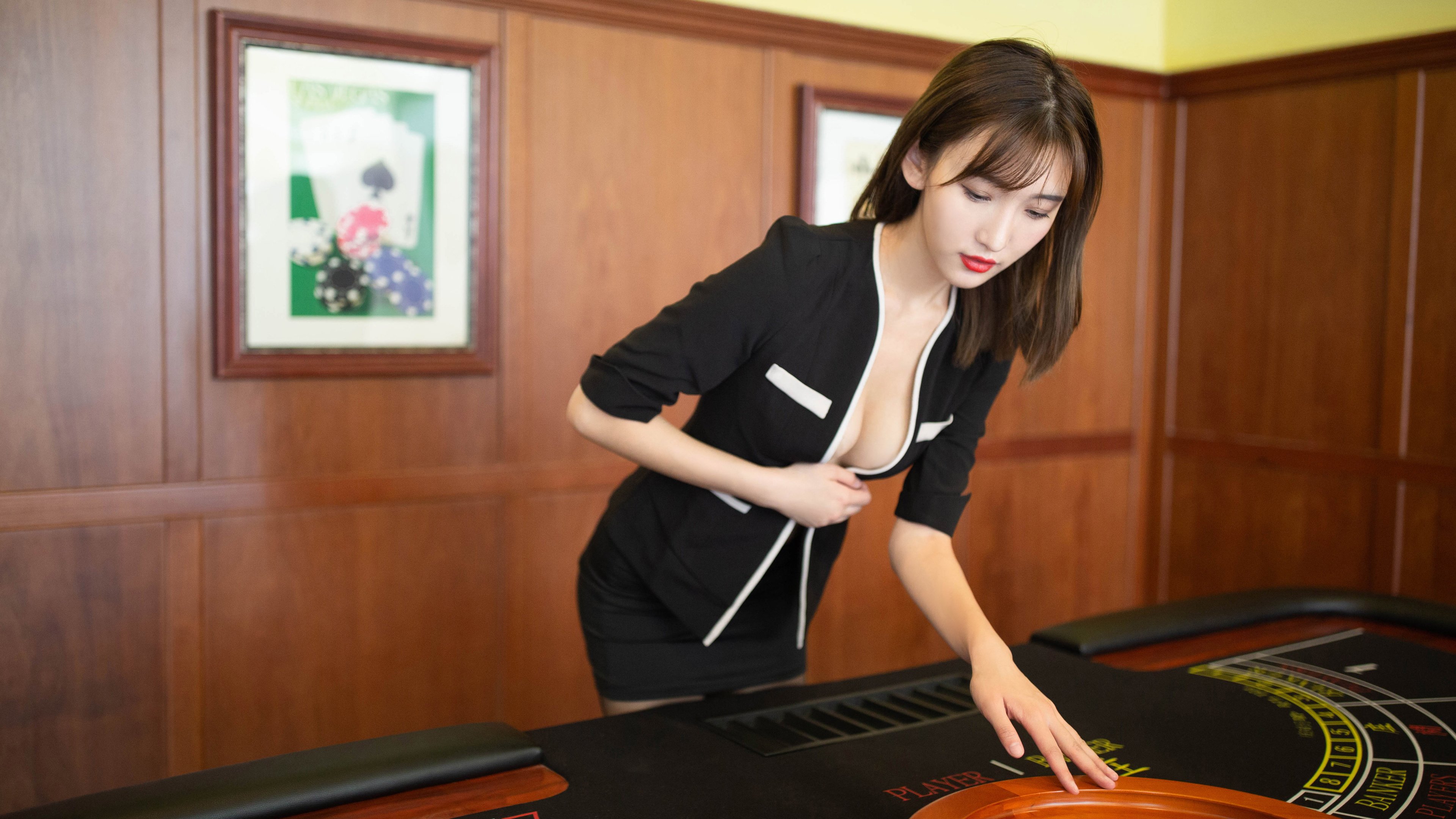 开云体育在线-红鹰与月刃，当罗马军团在2026世界杯赛场上空盘旋