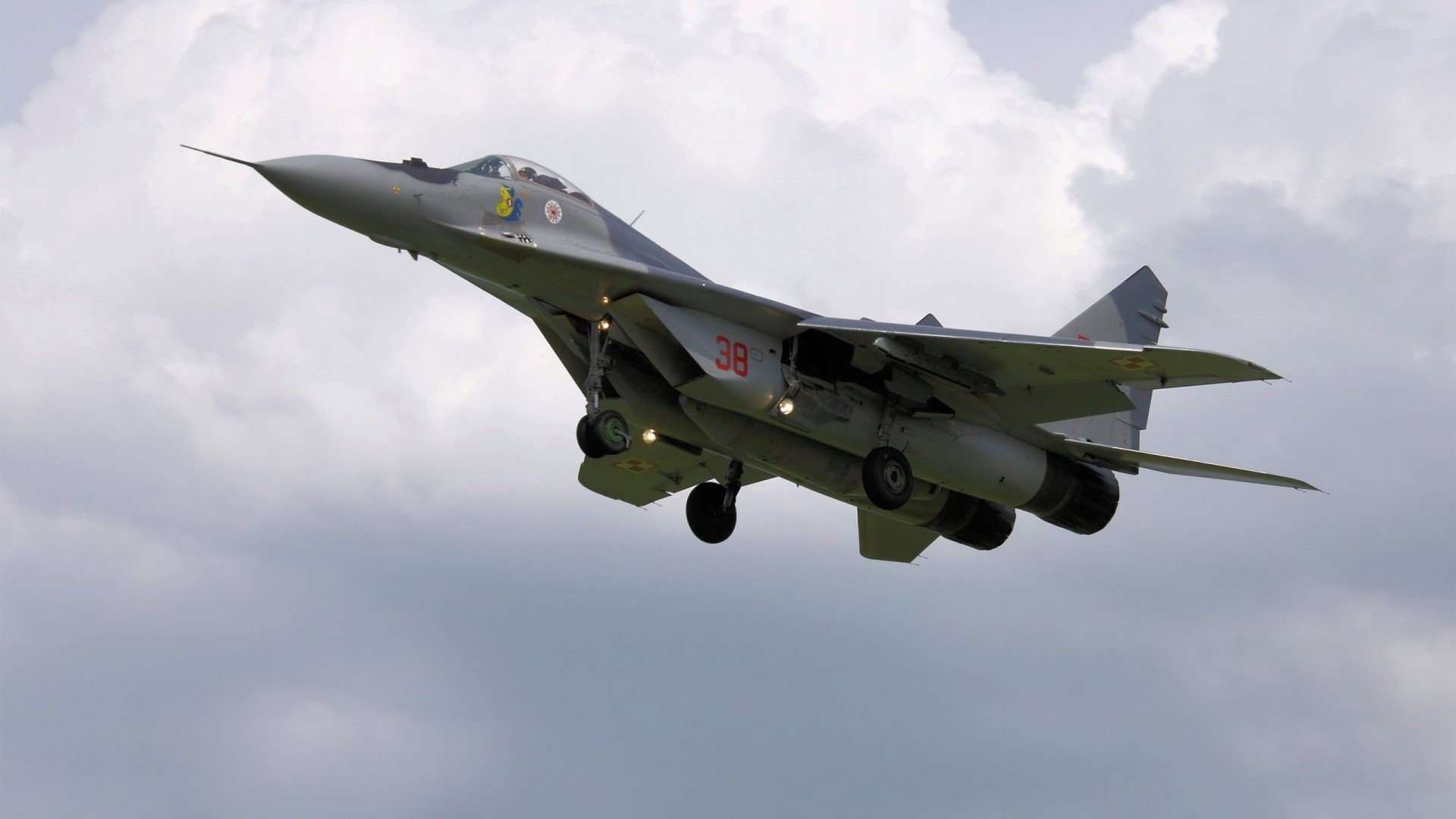 开云体育登录-创世之战，当字母哥用69+24+11重新定义篮球的可能