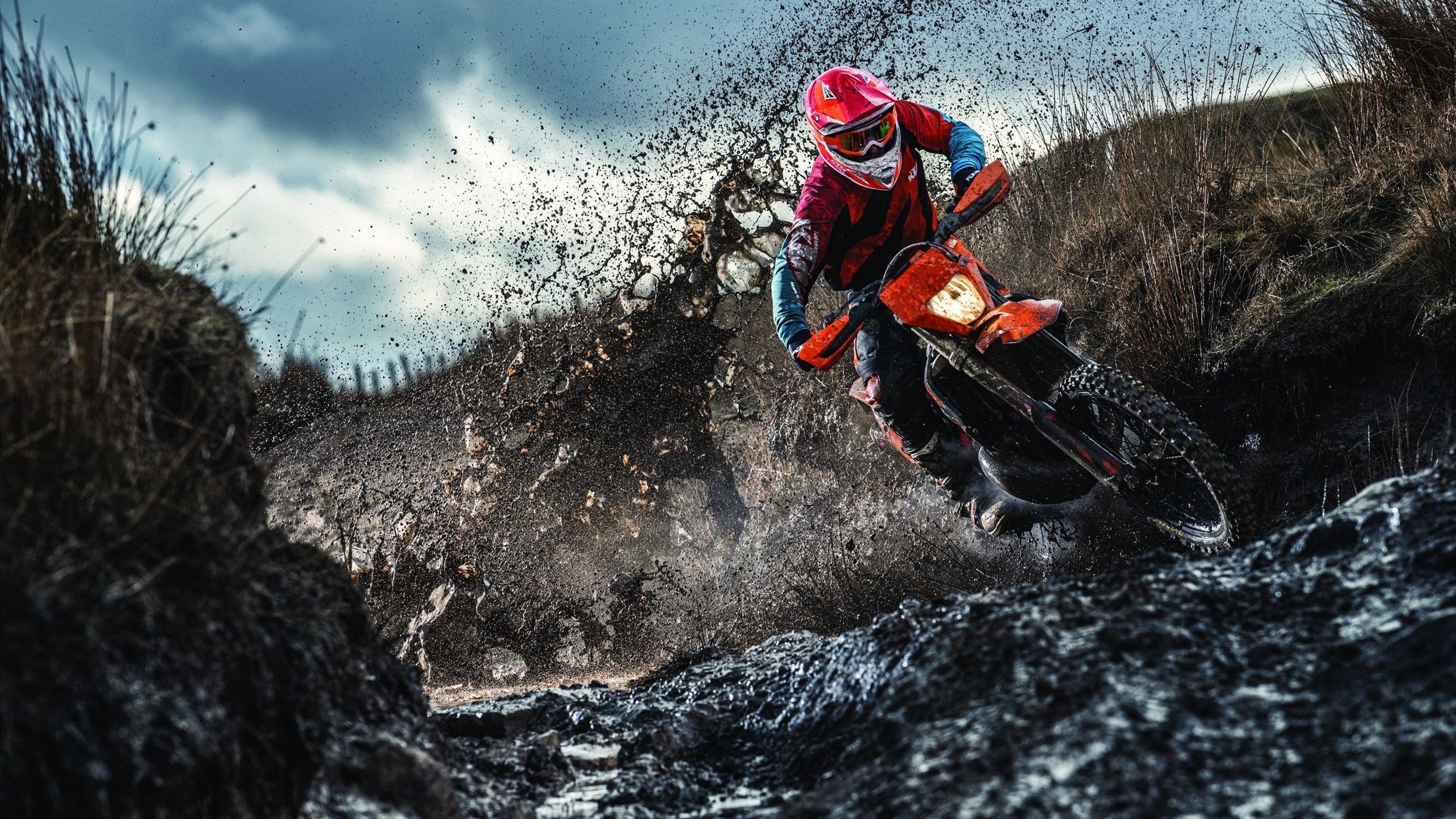 开云体育登录-姆巴佩里程碑之夜与埃及防守之谜，攻防交织的足球哲学